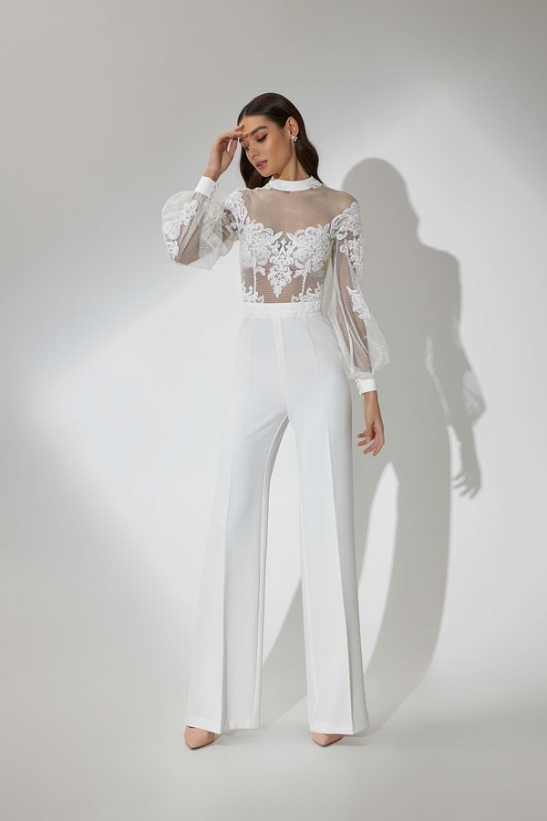 Vesta White